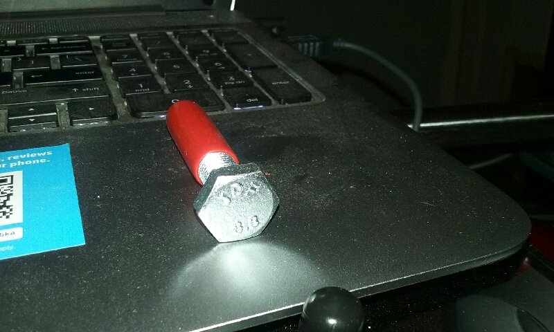 seat mod bolt 2.jpg