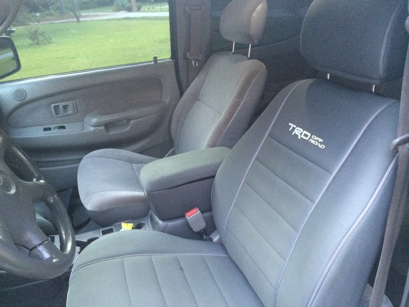 Seat1.jpg