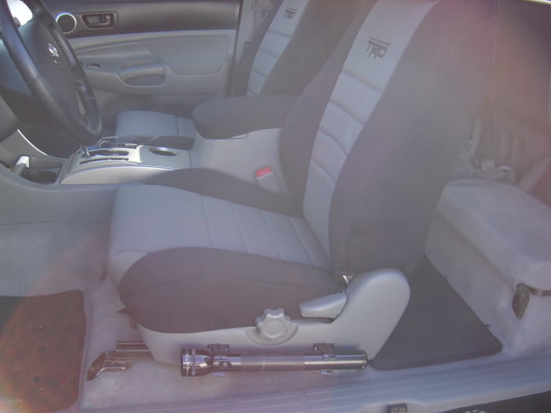 seatcovers004_48a72a624b517ff4d13ef5d40627a5e4219687bf.jpg