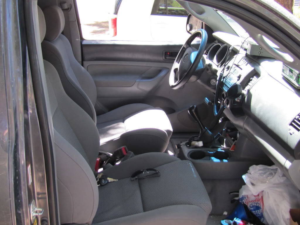 seats001_fc0f99ef59a3b52b531e7bfdd9b3650445f52ed1.jpg