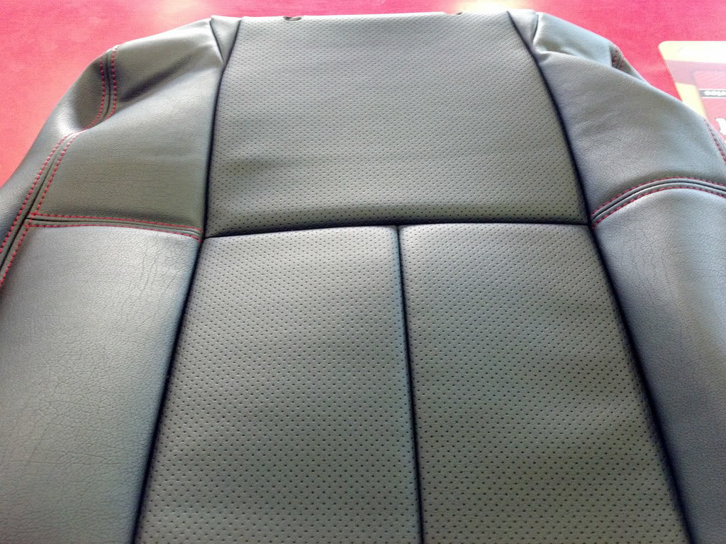 seats1_ad90b3ba9eec277319e396fbfe01e846db224ba7.jpg