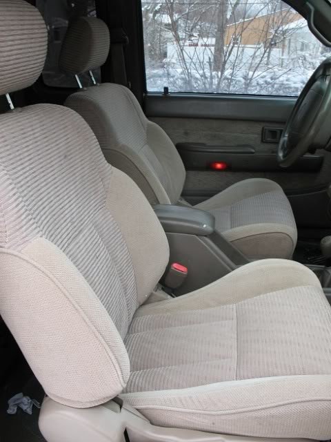 seats_be3596d89b3d45d6c09d2f108cf9c877a0d4a5c5.jpg