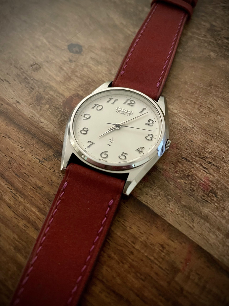 Seiko w:red strap.jpg