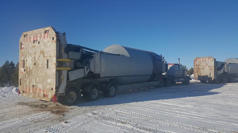 Semi truck.jpg