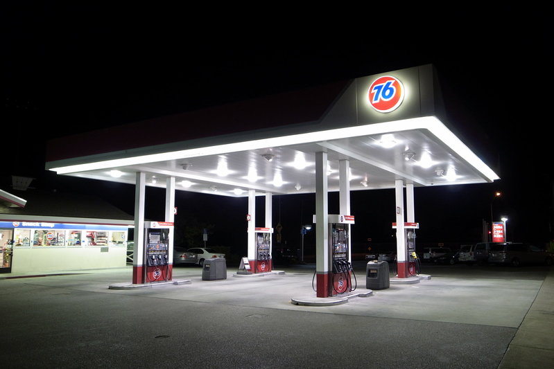 service-station-sonvenience-store-construction.jpg