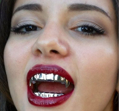Set-Gold-Silver-Plated-Hip-Hop-Teeth-Grillz.jpg