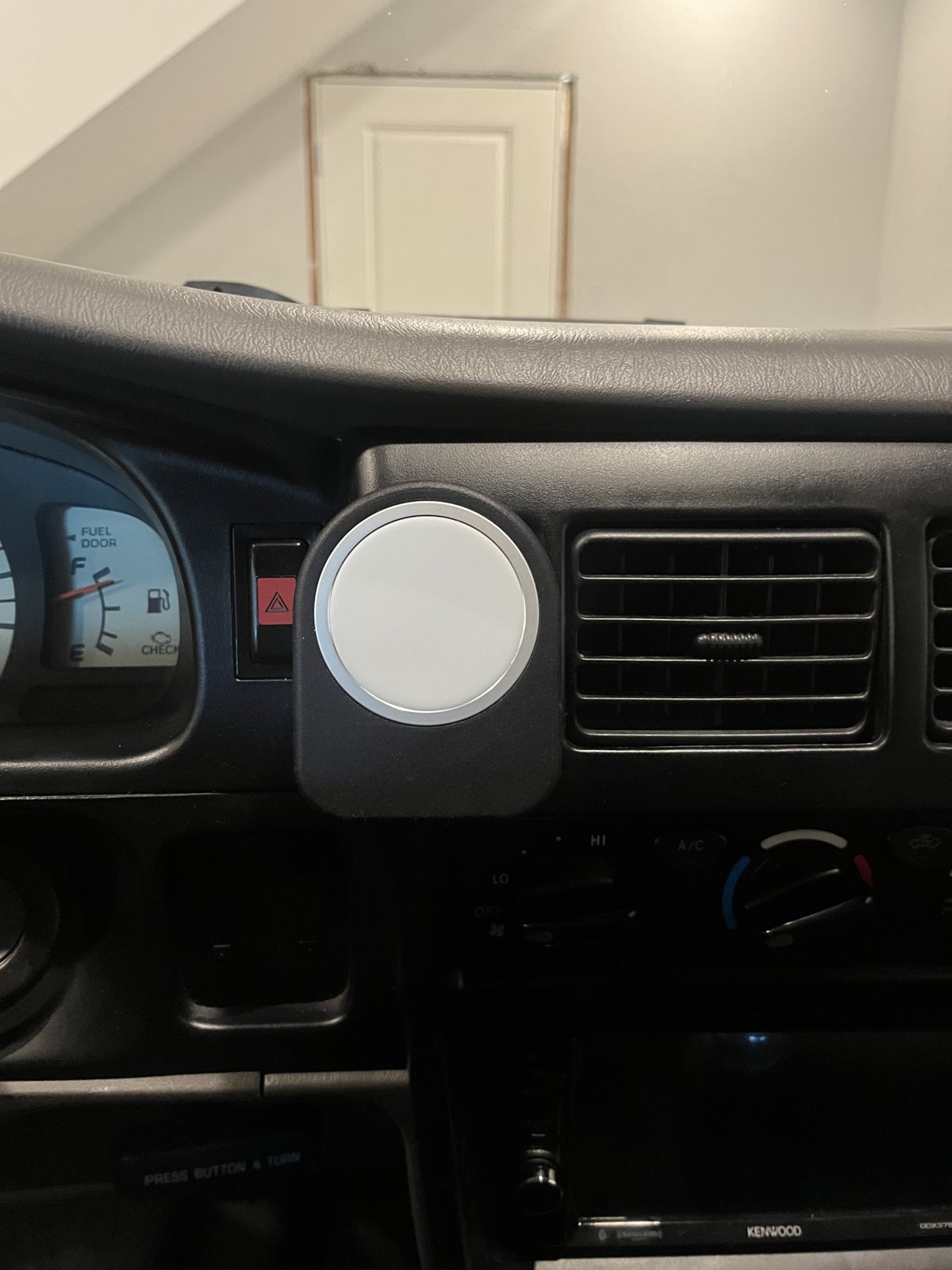 Shapeways MagSage Phone Mount.jpg