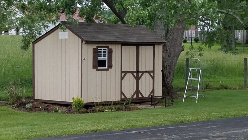 Shed.jpg