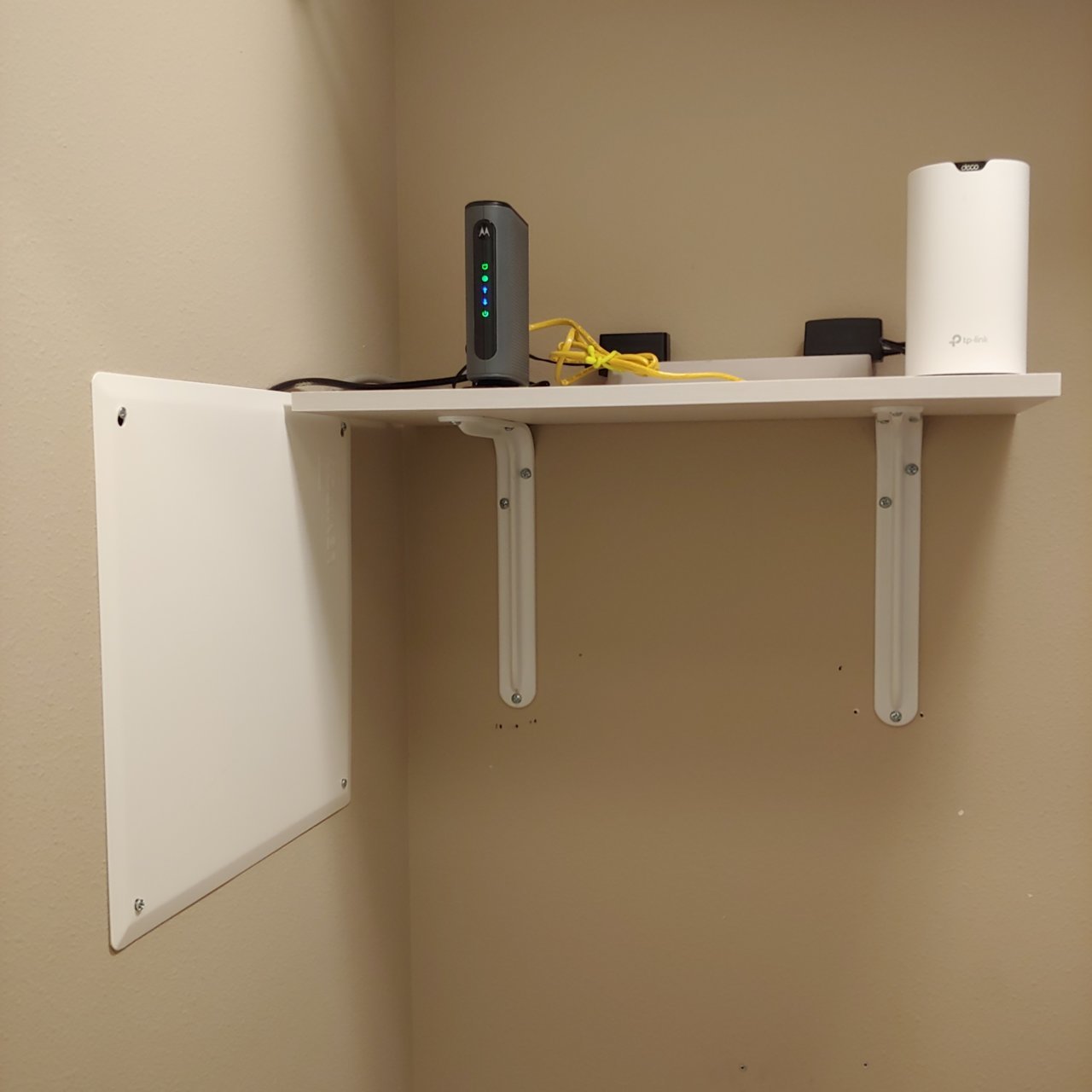 shelf1.jpg