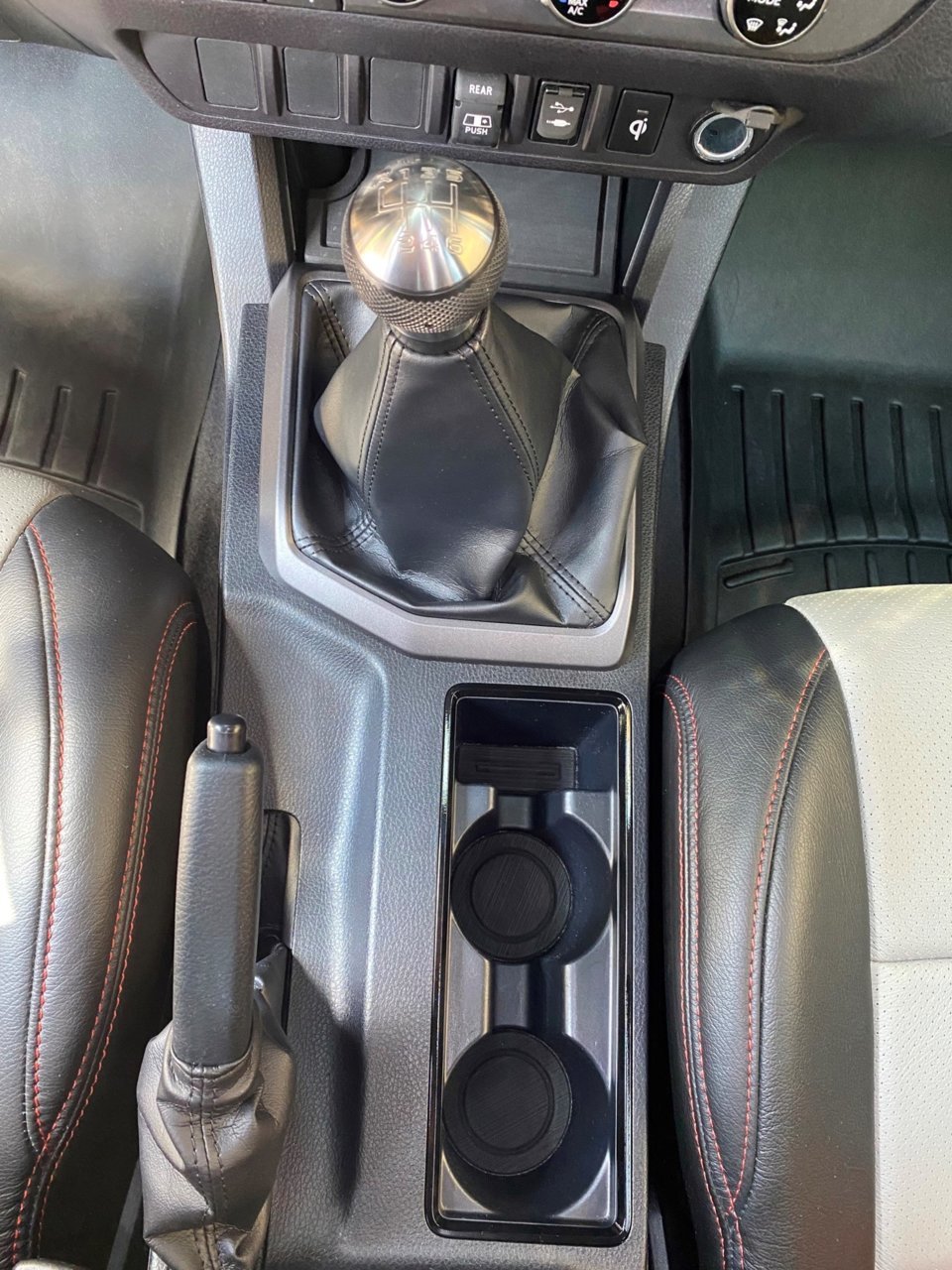 Shift Knob.jpg
