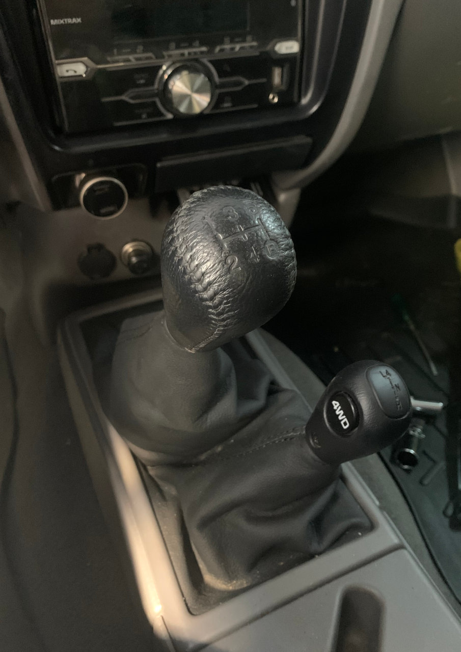 shift_knob.jpg