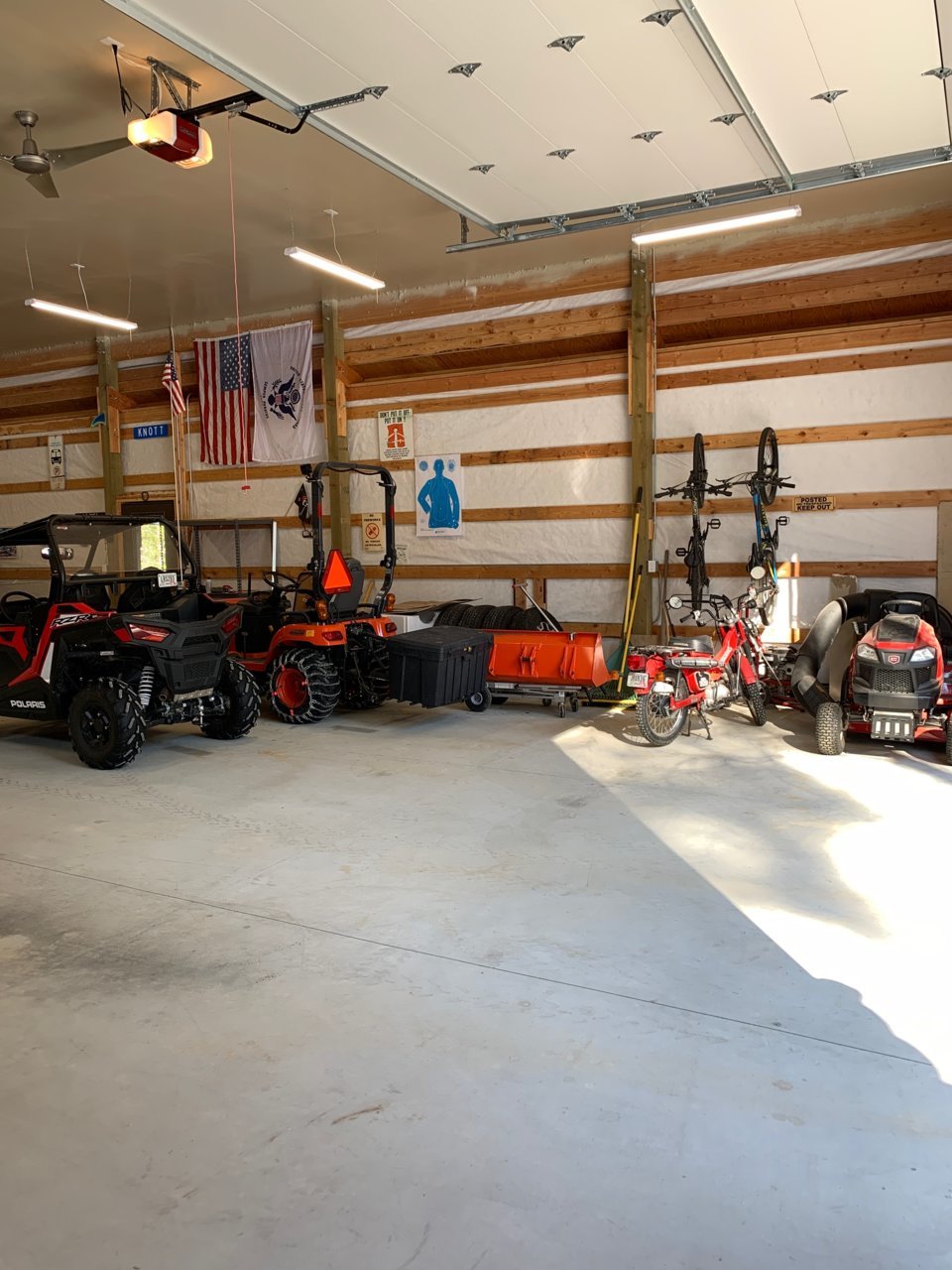 shop3.jpg