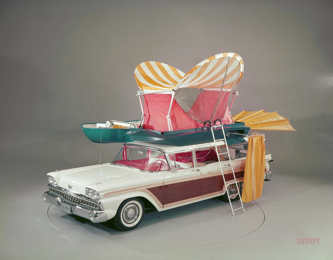 SHORPY-1959-Ford-Country-Squire-pushbutton-camper.jpg