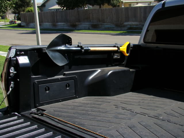 Shovel_201c47a47d38a0615296dbf42803e115816338af.jpg