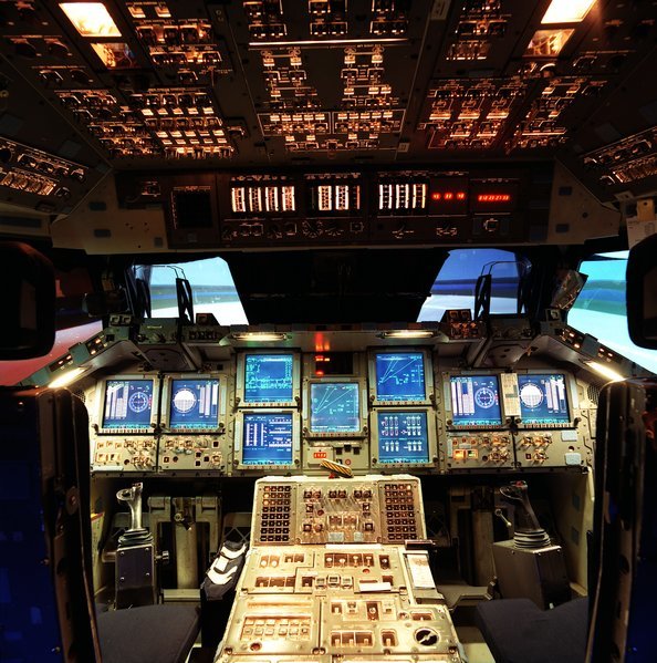 shuttle%20controls.jpg