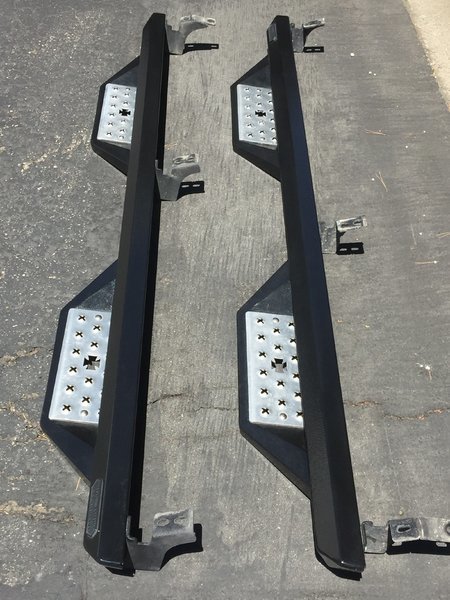 Side steps.jpg