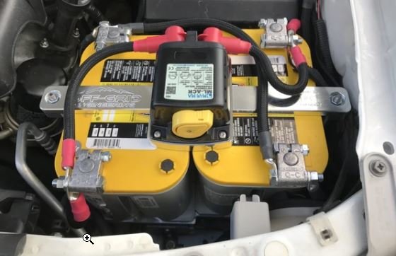 SideBySide-DualBattery.jpg
