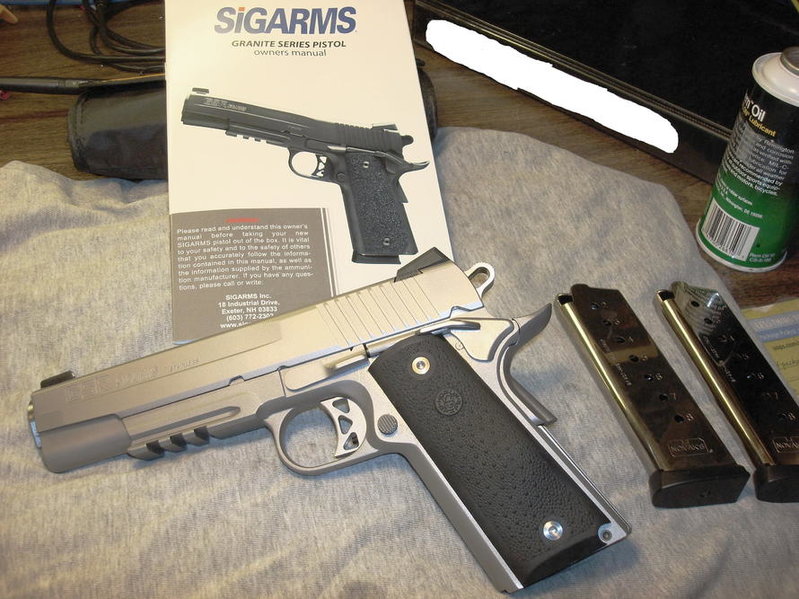 Sigarms 1911 6-21-2010 001.jpg