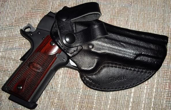 siginkramerholster3_521213e9caf05c50393439e8f2beec204bea978e.jpg