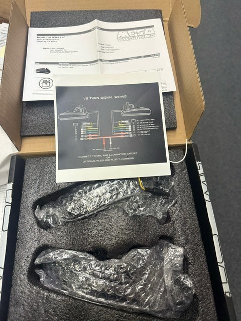 Signals in box brand new.jpg