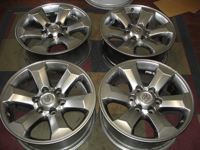 silverrims_zps8c92ab9b_5d0b35ad8b5bd01b4526a9276de0d1421b6b34cd.jpg