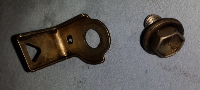 SmallBracket1.jpg