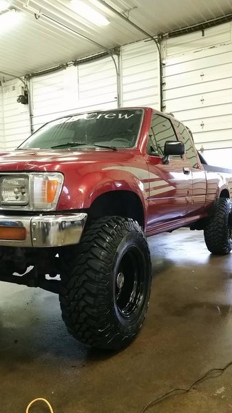 1991 toyota pickup 4x4 center caps