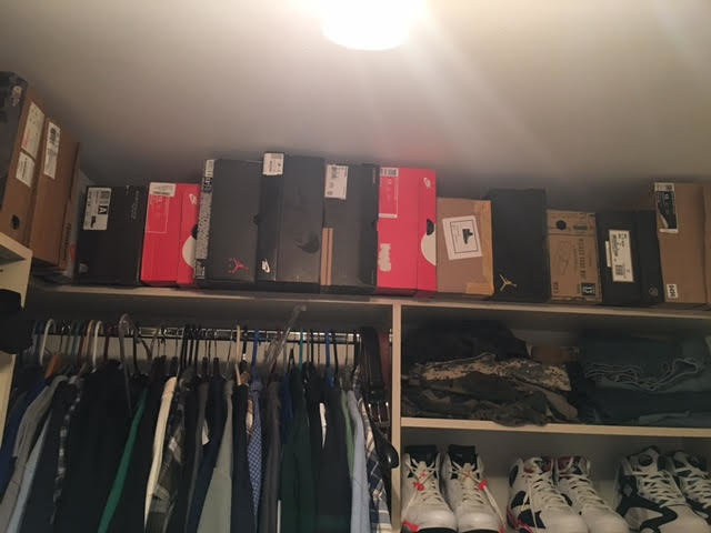 sneaker1.jpg