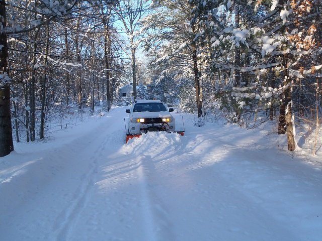 Snow%202017-3_zpswhybi5oe_6222bc96202073df76a1076df862087cf269d1ad.jpg
