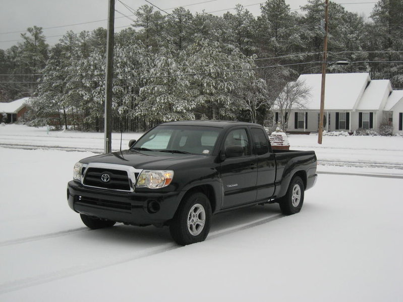 Snow Blizzard   01.10.11   truck 003.jpg