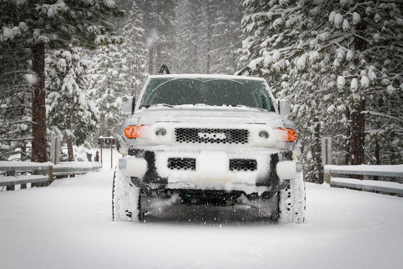 Snow drive to silverfork 4-7-15-5.jpg