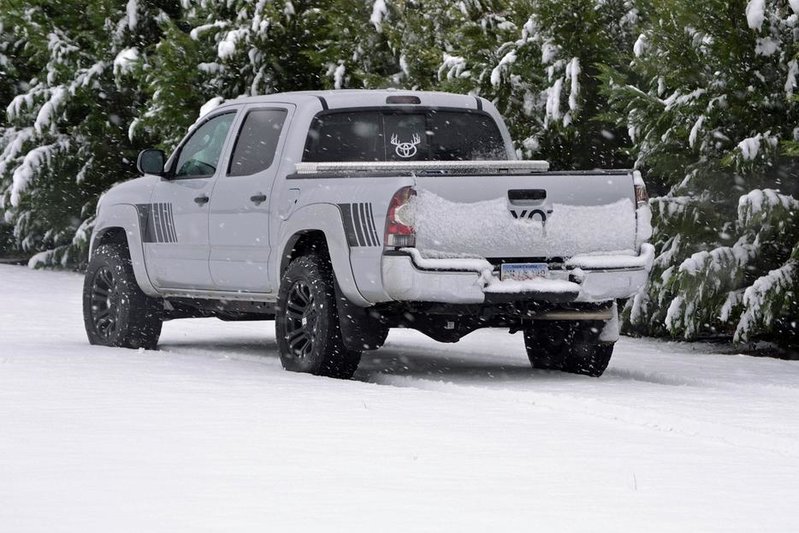 snow truck 2.jpg