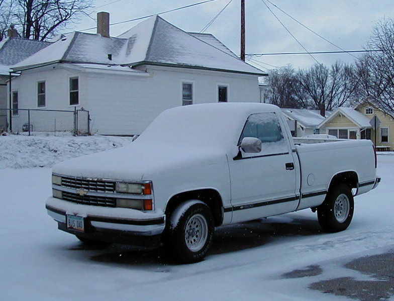 snow truck1.jpg