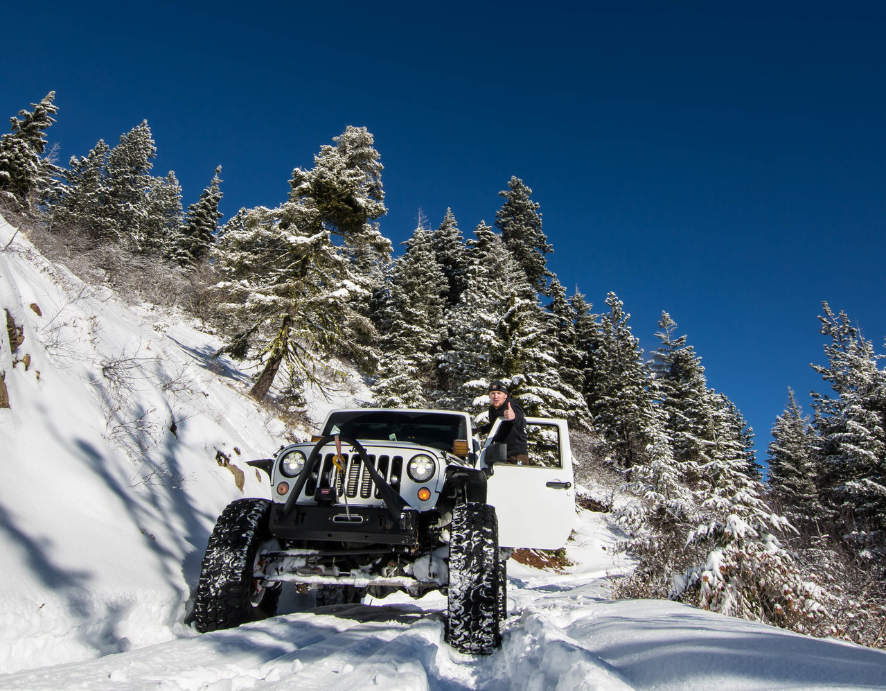 Snow Wheeling Leavenwornth 12-23-1780.jpg