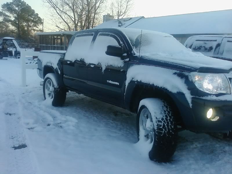 snow12_a85a83d140ab9a4e59c5ee8137fafec44af2e261.jpg