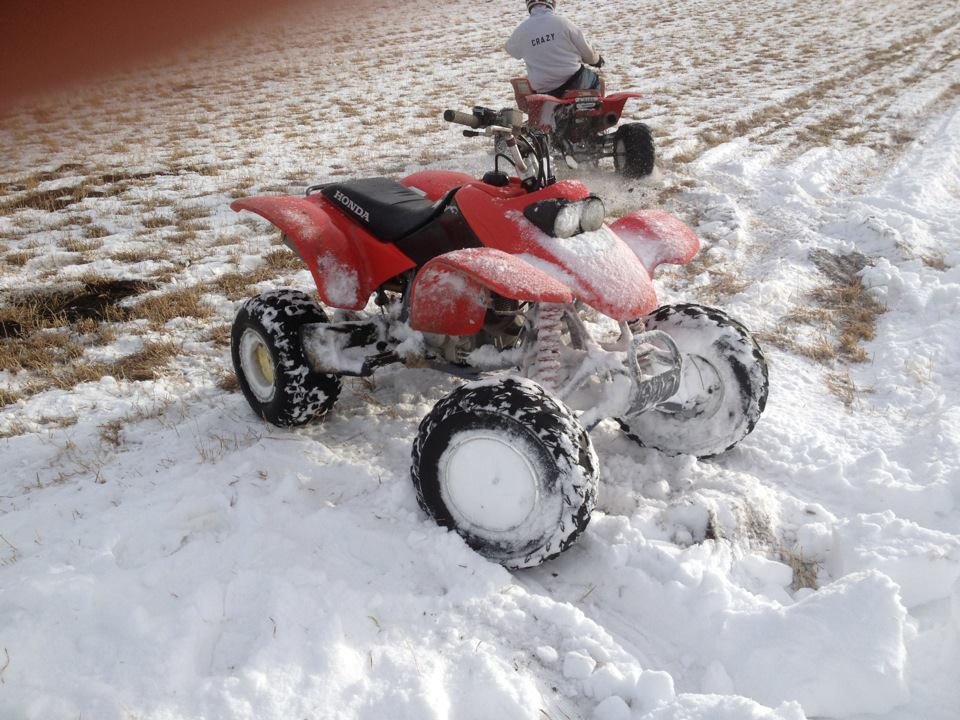 snowquads_aac38022b3edb165c0e8ed4352ef259bdf376e1a.jpg
