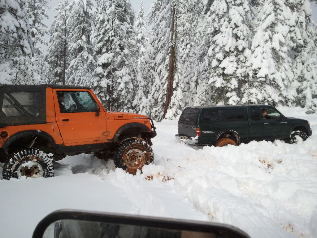 SnowTrip11-27-28-10014_9ed6ca1c44cd389a84ab9d75d2201779c8c09c00.jpg