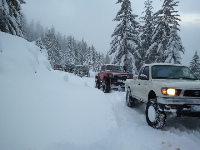 SnowTrip11-27-28-10034_157ce363a83083dd287ad06fbd04936f00260e1f.jpg