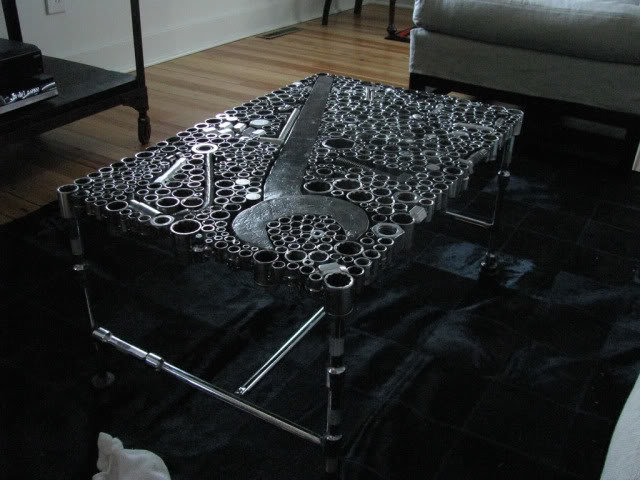 Socket_Coffee_Table_2e8d44b76f248e5e1294974f1cad5ea88e45df3d.jpg