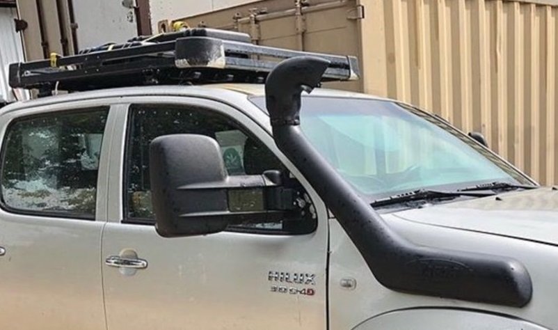 SOF hilux.jpg