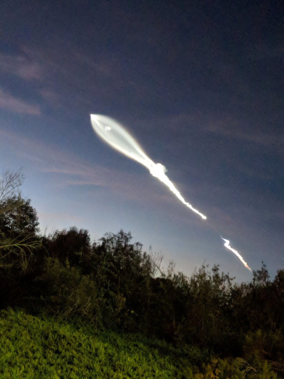 SpaceX_Falcon9_3[1].jpg
