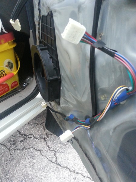 speaker-adapter.jpg
