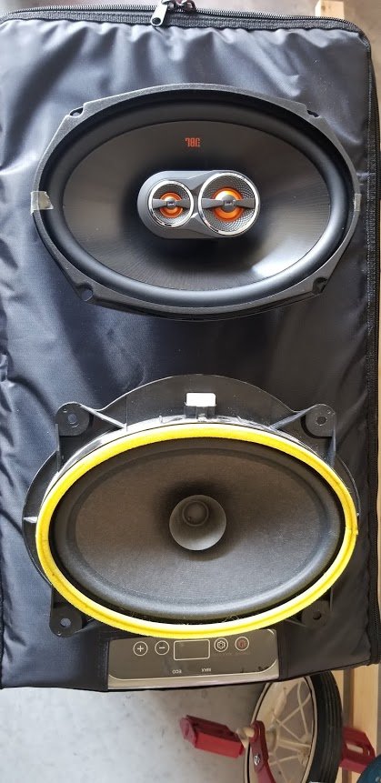 speaker top.jpg