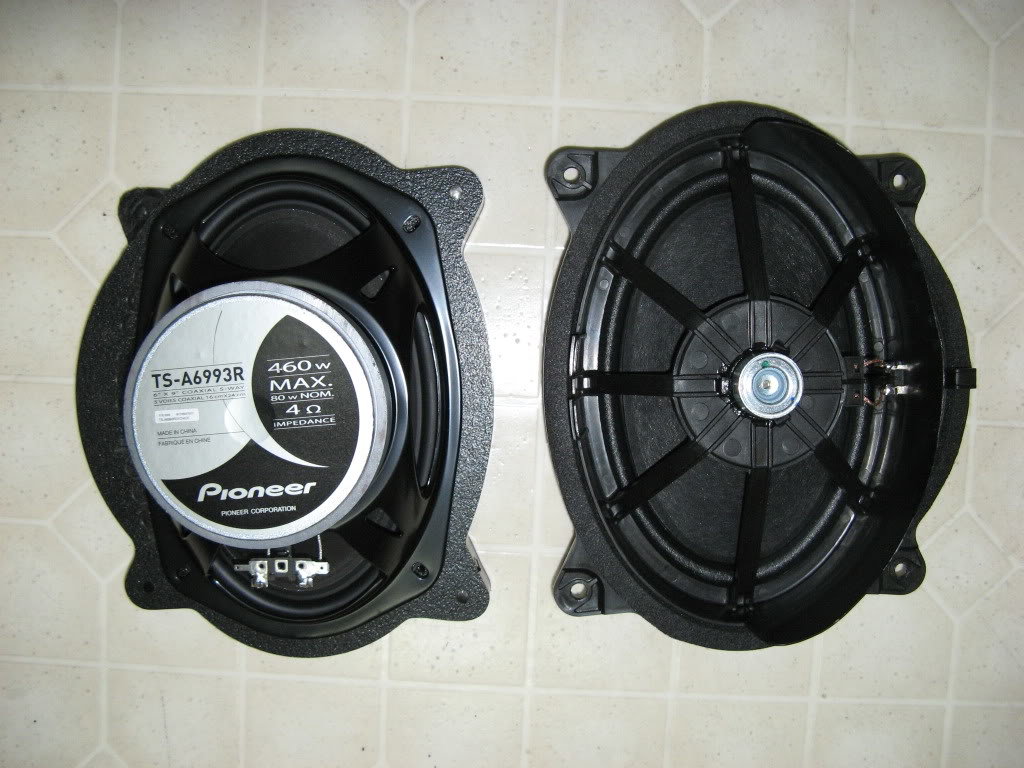 Speaker012_58c27e429fcc6e4881abfd5787c859b59d225b77.jpg