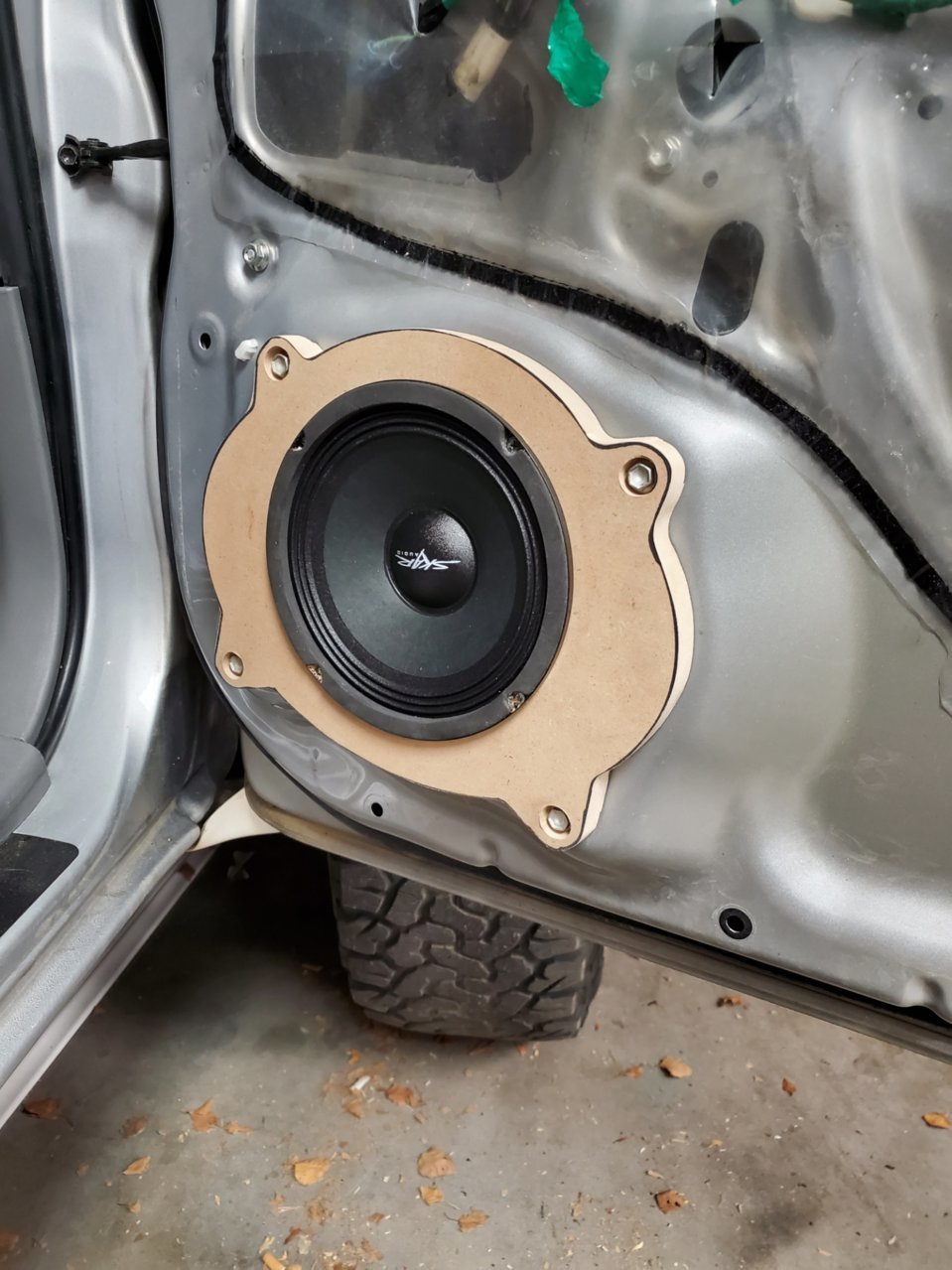 speakerbuild.jpg