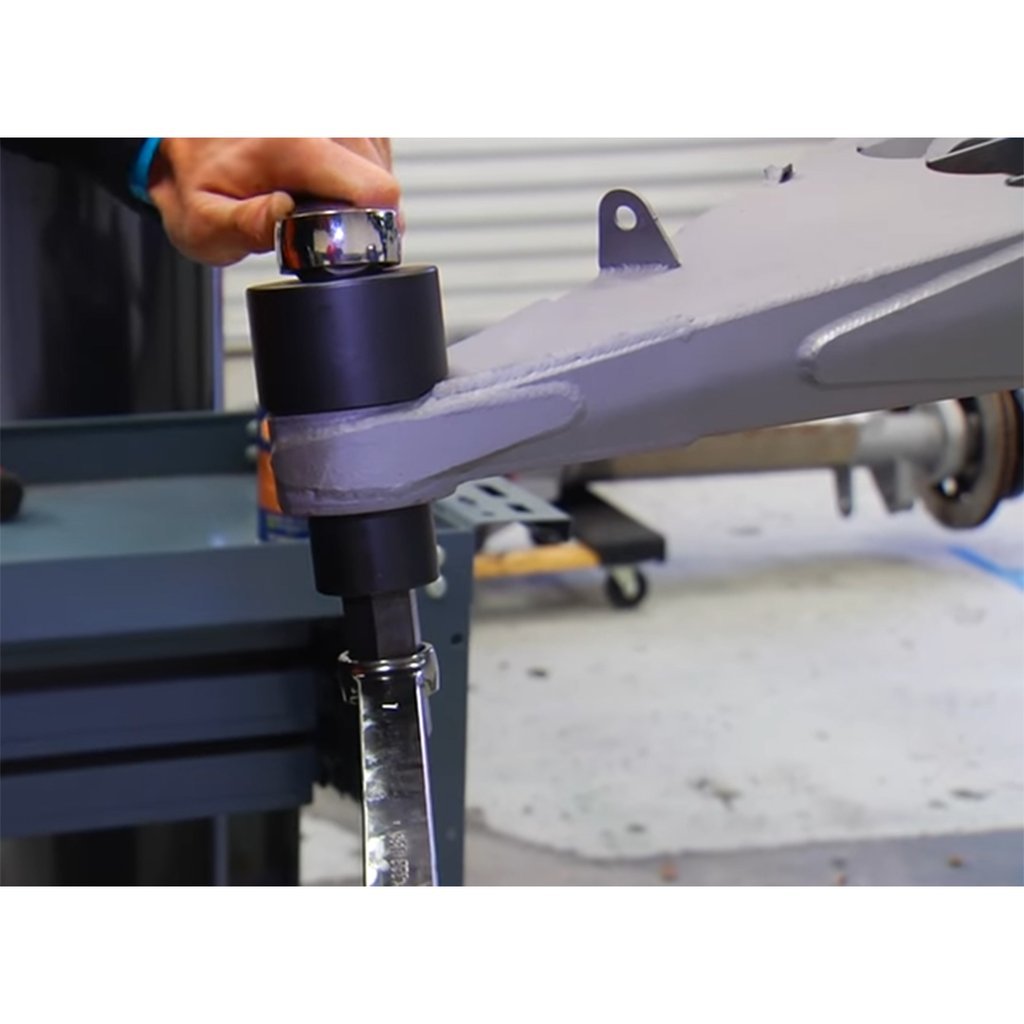Square_uniballtool_inuse_1024x1024.jpg