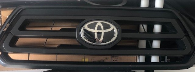 SR Black grill.jpg