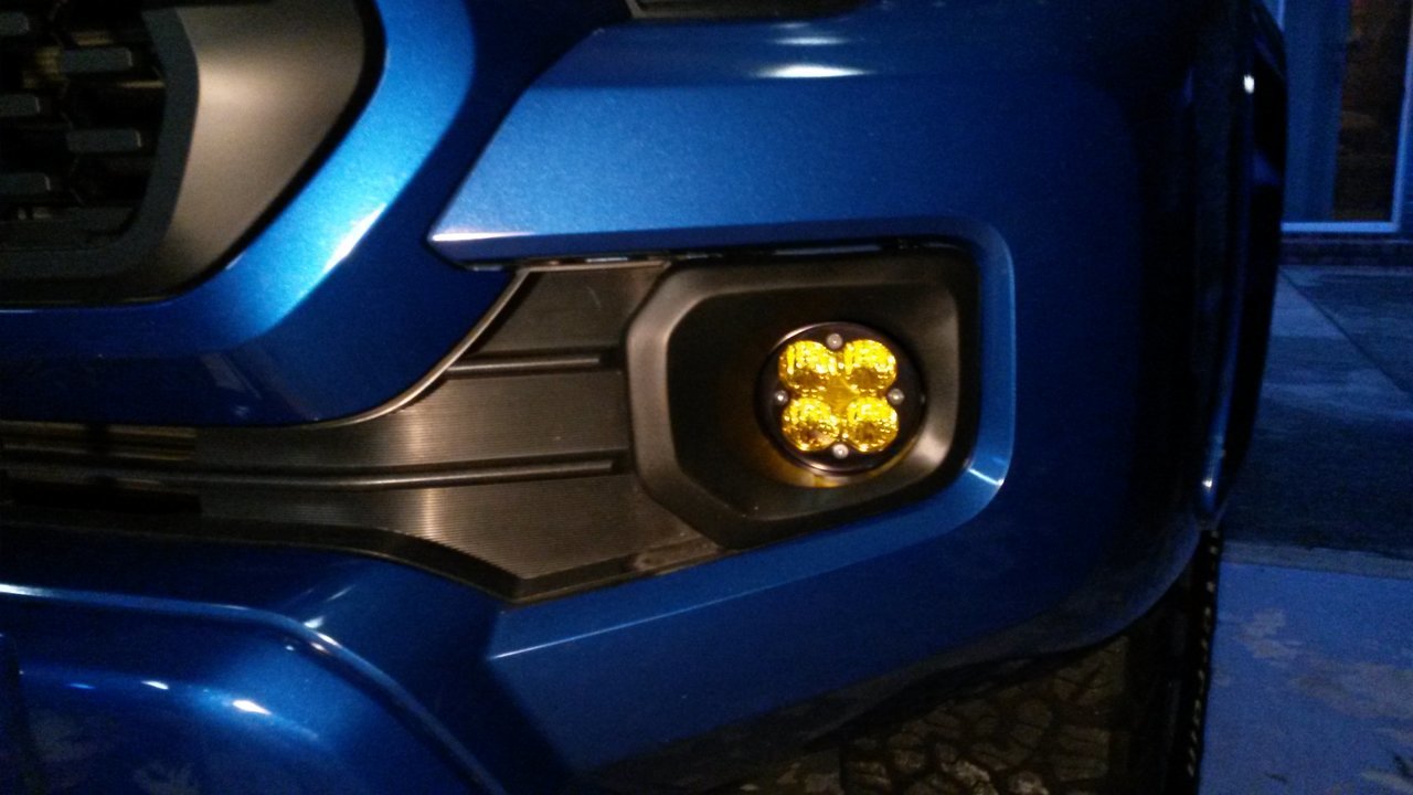 sr5 dr fog bezel.jpg