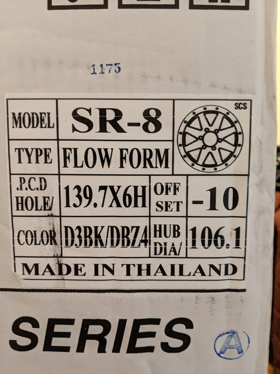 SR8_1.jpg