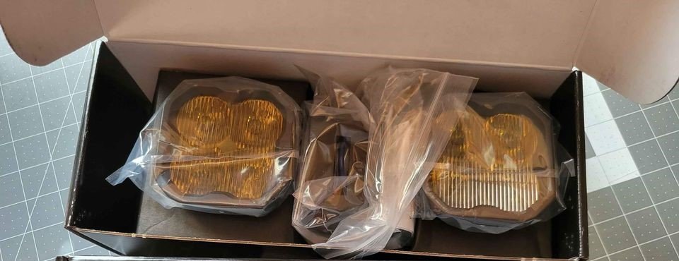 SS3 Pro Fogs Amber Backlit Cropped.jpg